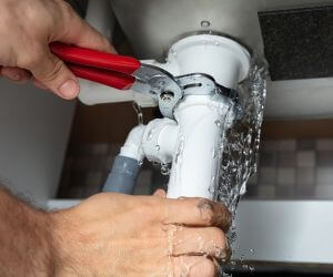 About Emergency plumbing pros Cedar, IA